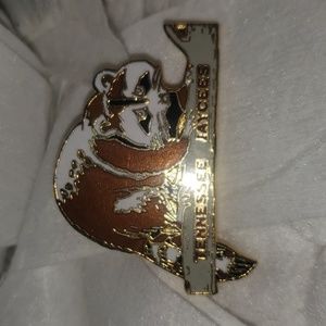 Tennessee Jaycees Raccoon Lapel Pin
